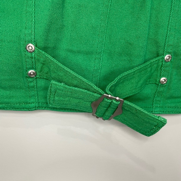 MAX rave cropped racer back vest - Picture 6 of 8